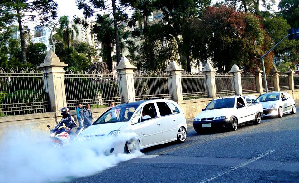 LowLife action from Brazil